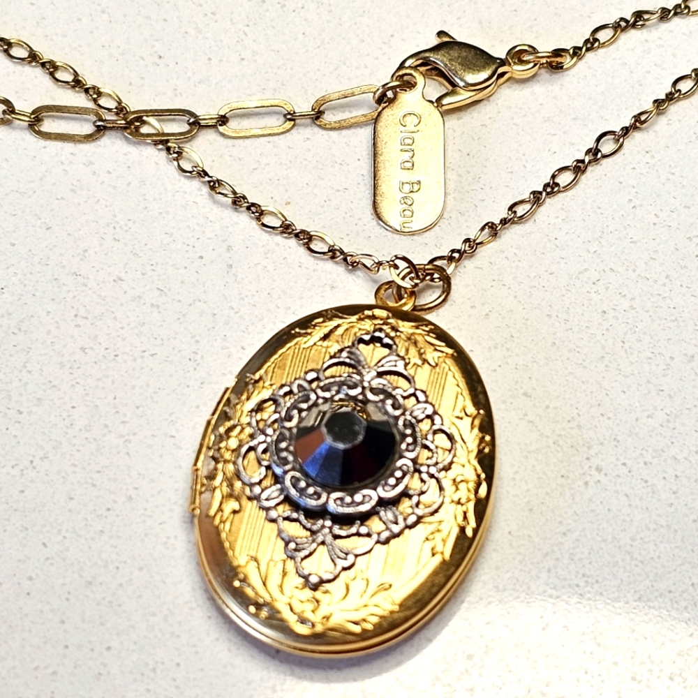 CLARA BEAU Signed Photo Locket Black Crystal Choker Necklace Filigree Matte Gold